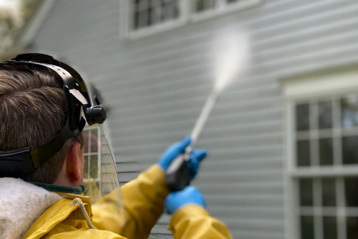 What Chemical Is Used For Pressure Washing On The Gold Coast